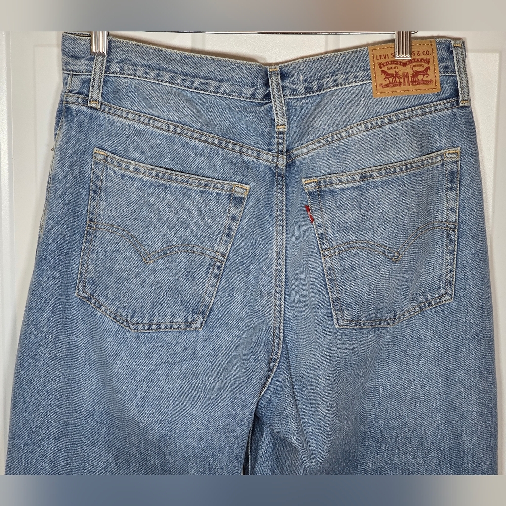 Levi's '94 Baggy Blue Distressed Higg Rise Jeans - Picture 7 of 11